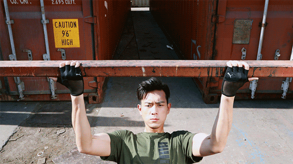 绿了半个娱乐圈的热搜新老公李现脚腕纹身惹人心疼