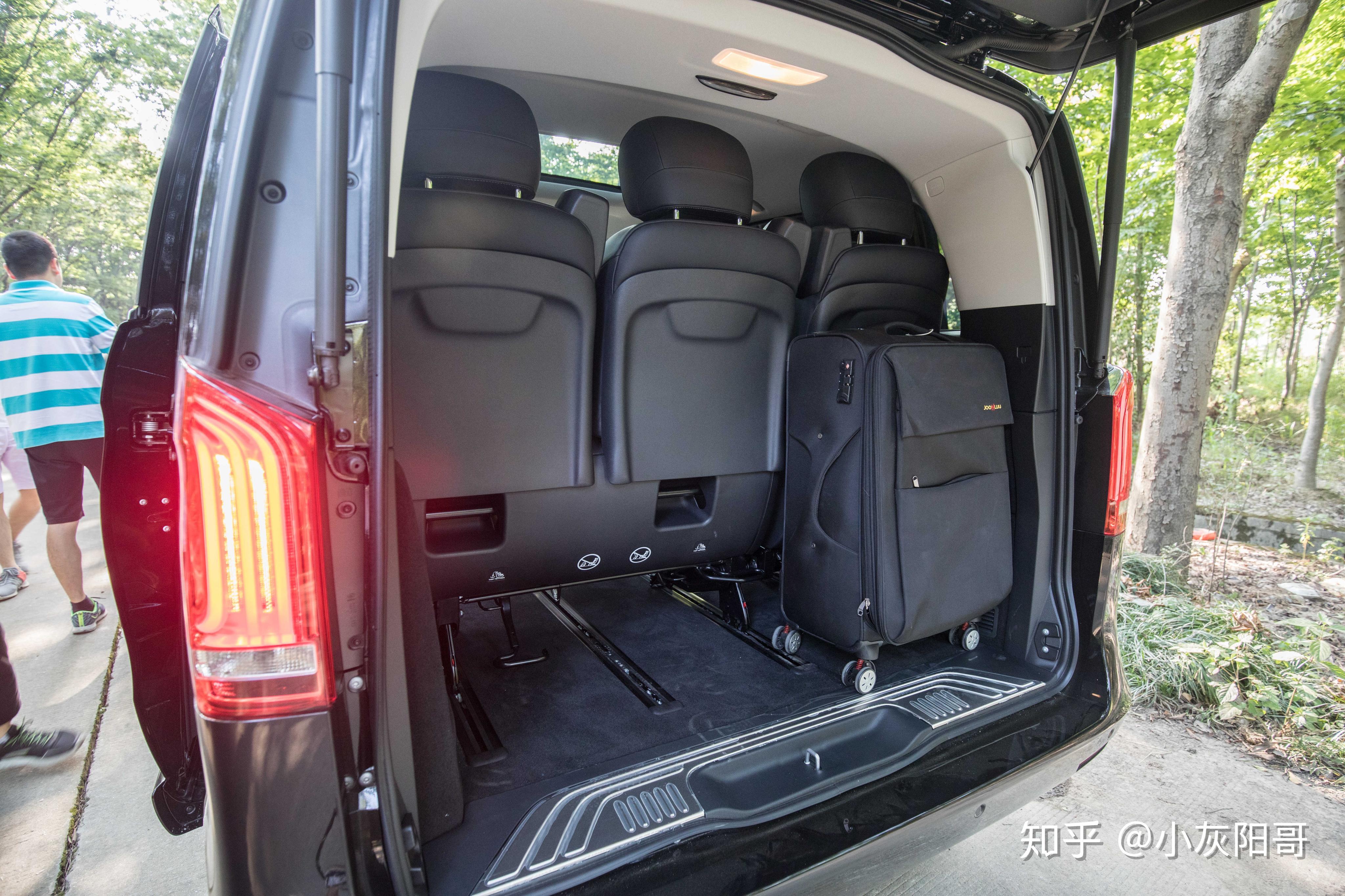 德系豪华保姆车试驾奔驰v260l尊贵版