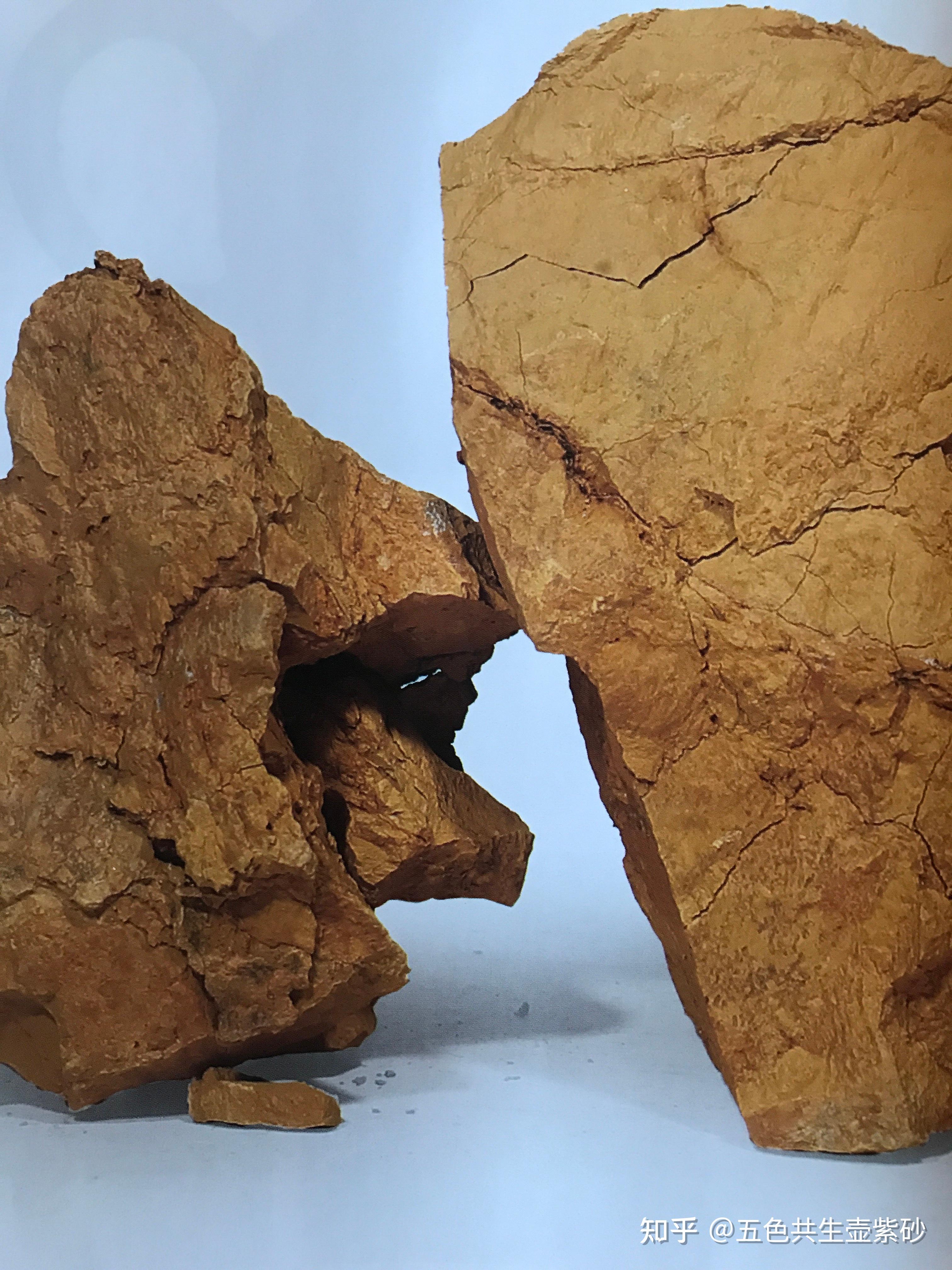 宜兴紫砂矿红卫橘黄朱泥的情况介绍