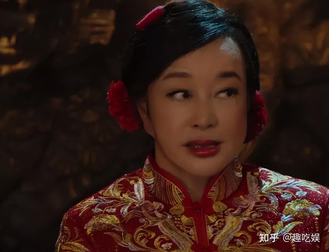 71岁刘晓庆出演18岁少女比爹大20岁不服老怎么这么难