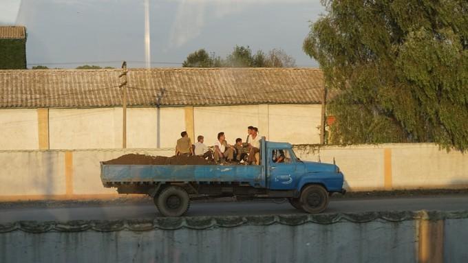 北朝鲜的四天三夜:穿越时间的地平线,告别异乡的“陌路人”