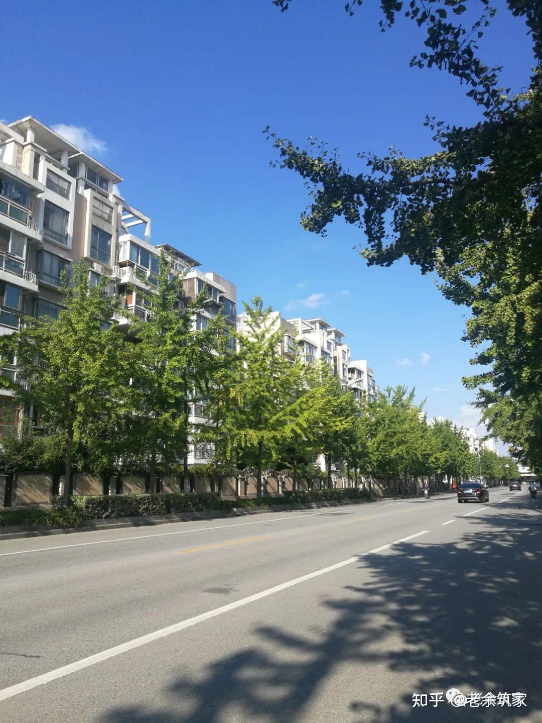 逸仙华庭,2006年商品房,小区环境视频,及区域简介 - 知乎