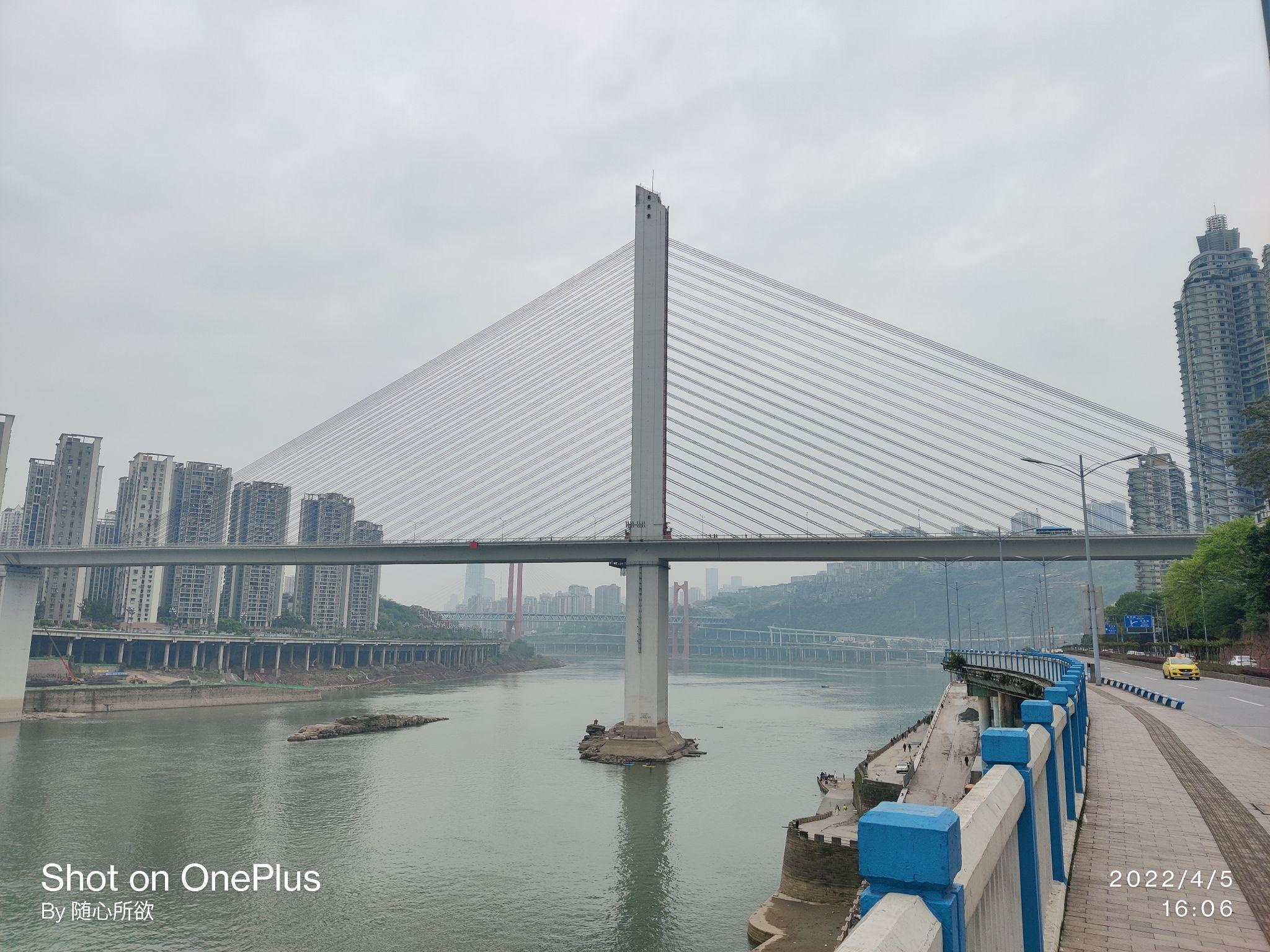 重庆北滨路石门大桥图片