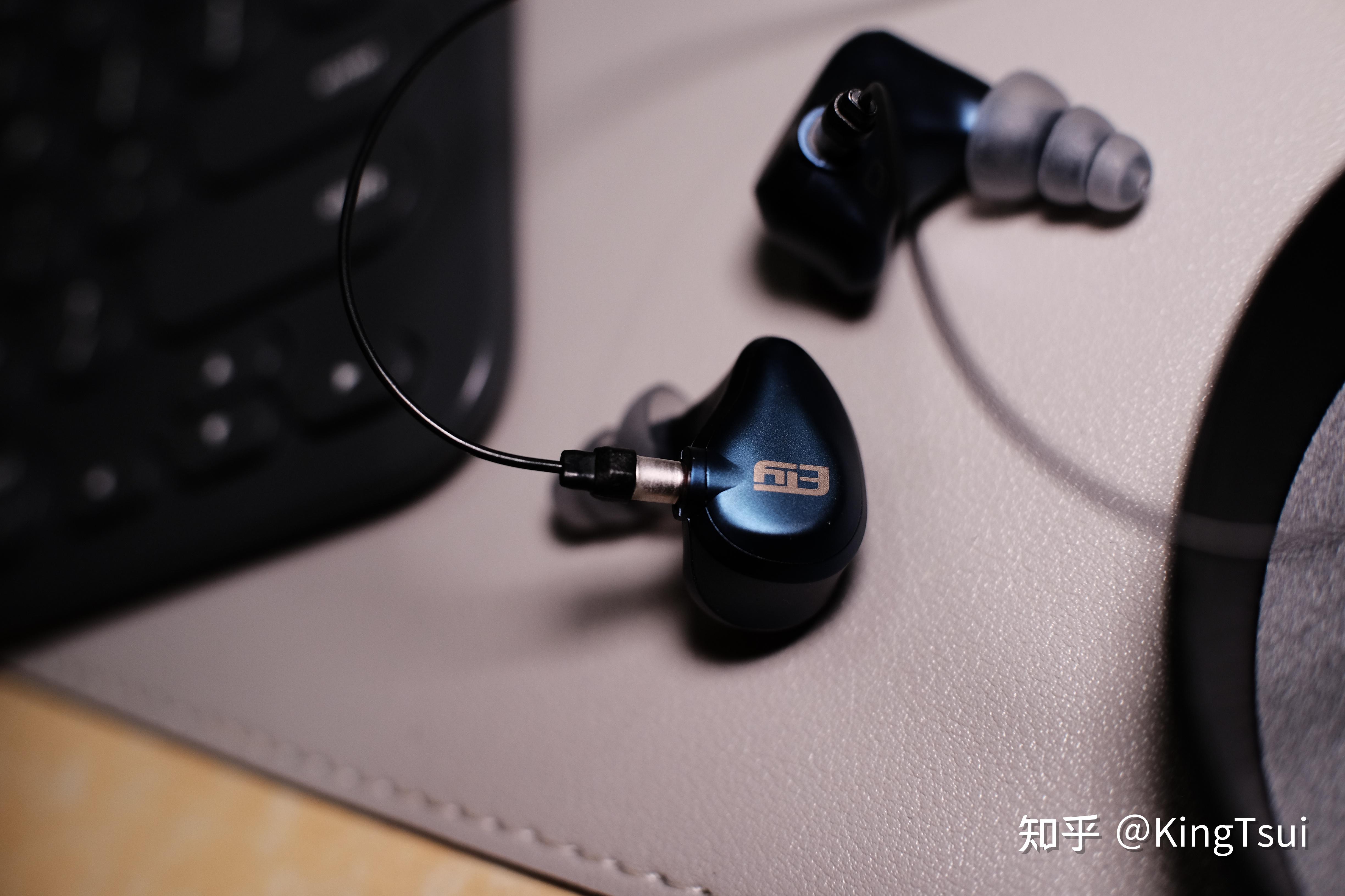 【屑嚯】evo 了但又没那么 evo - 音特美 evo 入耳式耳机