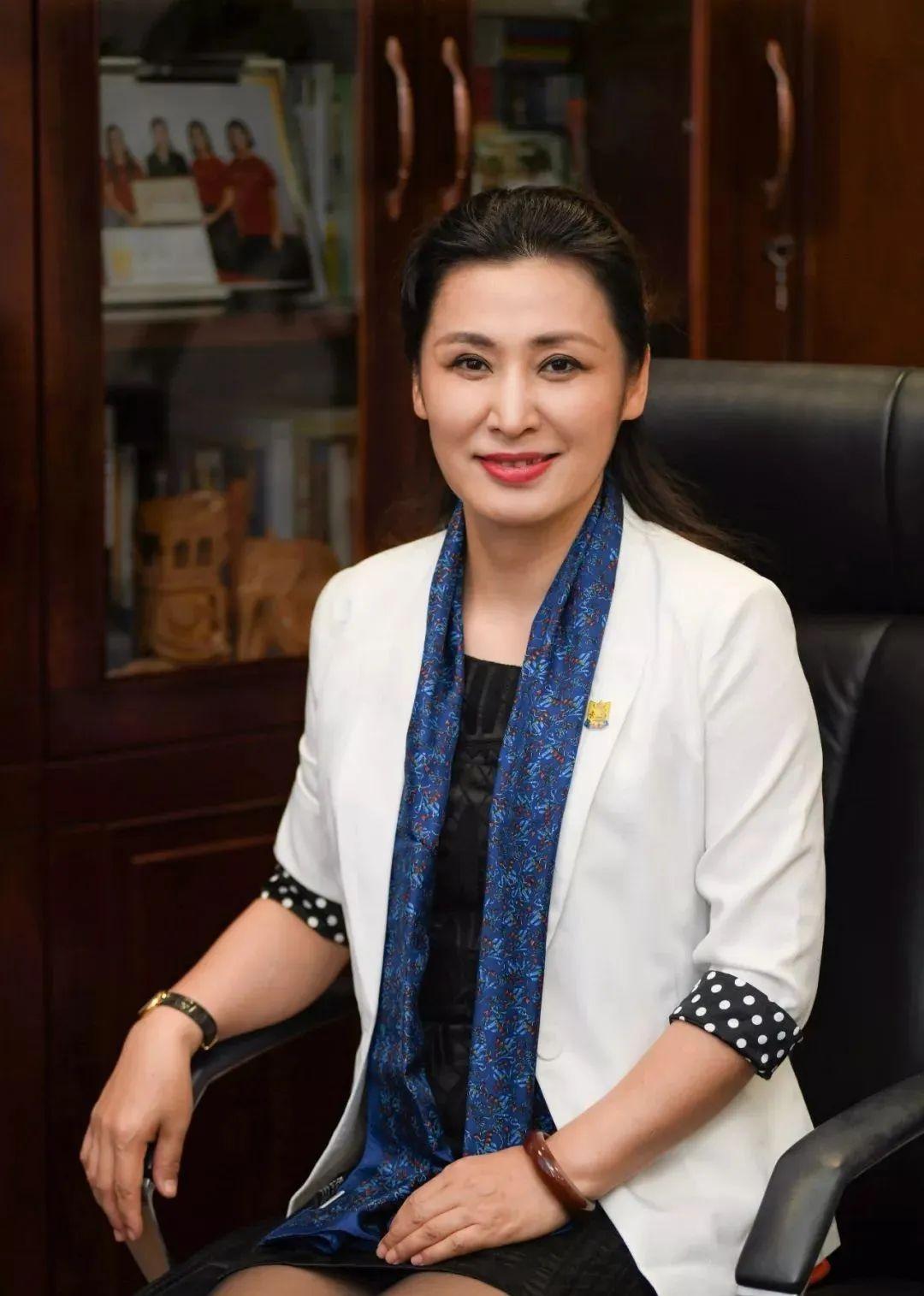 南方科技大学换帅新书记曾被网友称为最美大学女校长