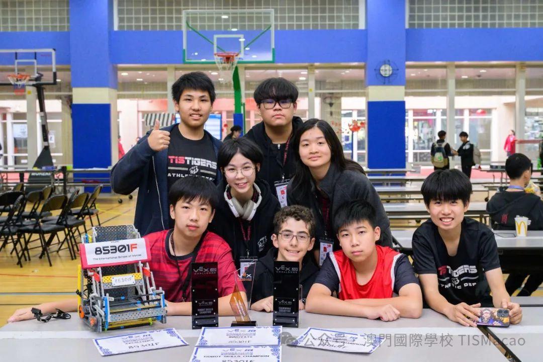 香港宣道国际学校(cais)以及澳门培正中学,共1