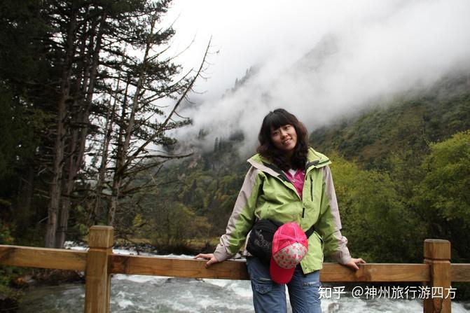 成都旅游私人导游女图片