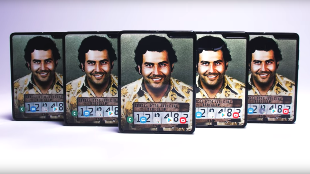 pabloescobar的兄弟可能会用可折叠手机欺骗用户