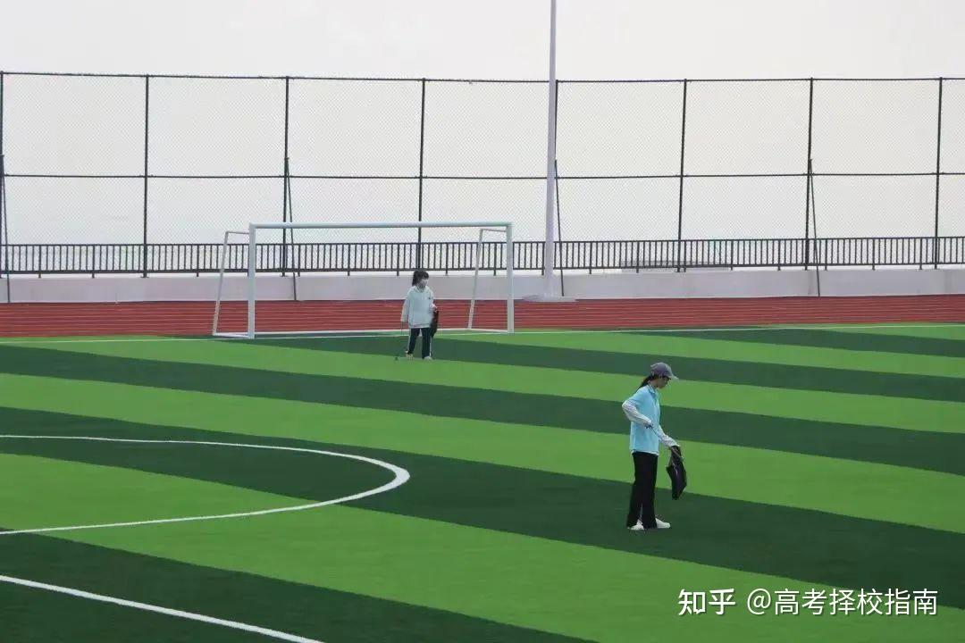 公办广东汕头幼儿师范高等专科学校2023年录取分数学校环境宿舍介绍
