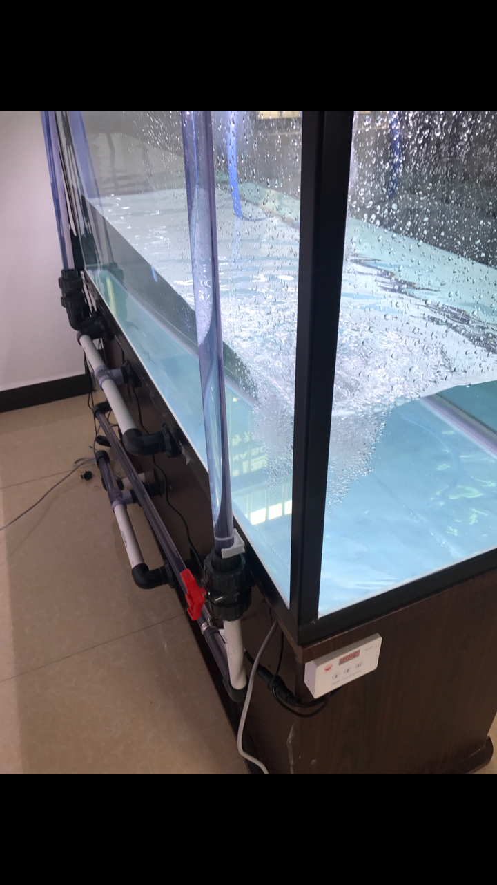 就一接口花了老子80大洋"90度弯头" "pvc专用胶水"巨臭!