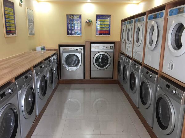 校园自助洗衣房