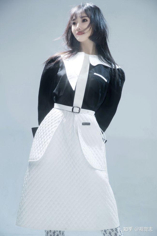 德为先艺为本访时尚品牌秀场领航者姚瑶童星经纪掌门人姚瑶