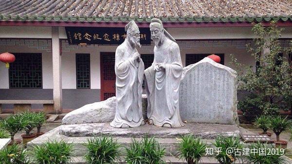 中国古代雕塑的装饰性及变形处理方法有哪些？