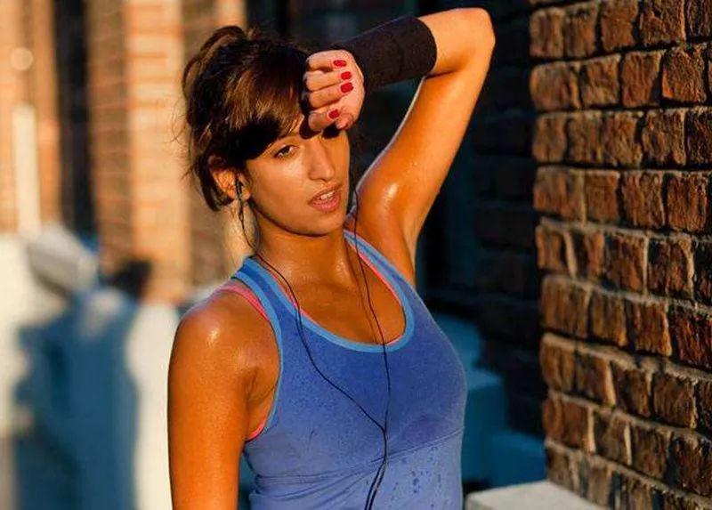 跑步出汗越多减肥效果越好健身教练别相信汗水是脂肪的眼泪