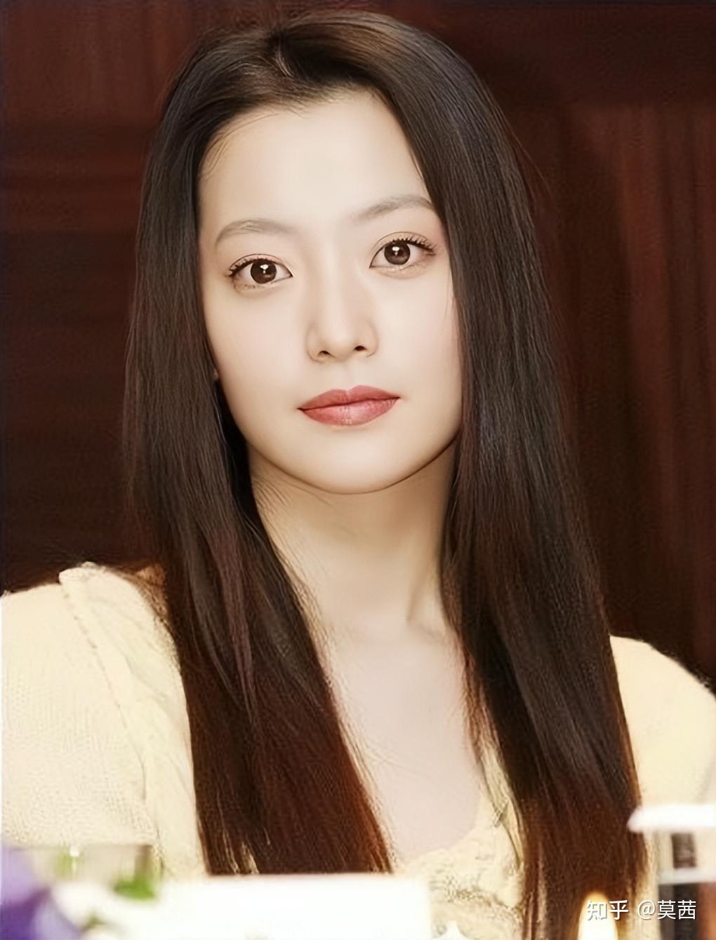 金喜善"长相平平"到底算不算顶级美女?看她的16岁到47