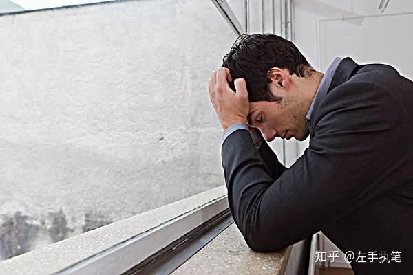 人在低谷时,大多都在慌乱中忙于挣钱,却忽视了比挣钱更重要的事 - 知乎