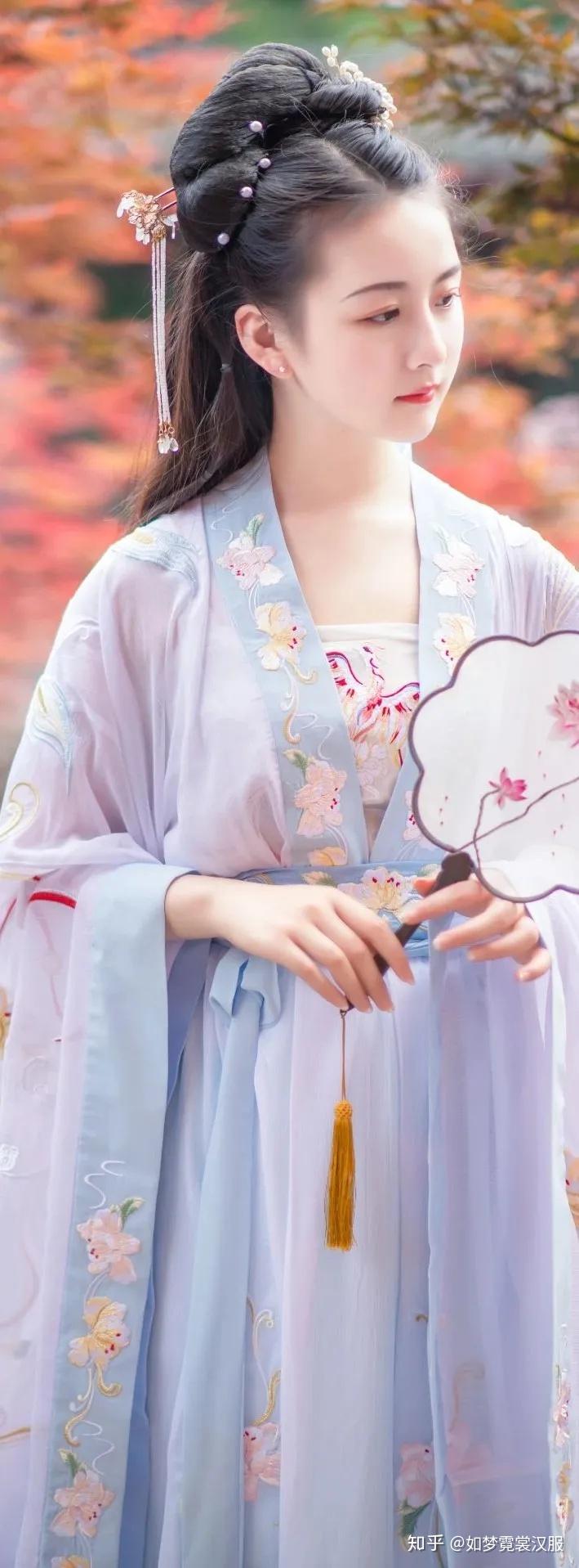 解锁汉服新穿法既惊艳又方便你下凡的汉服