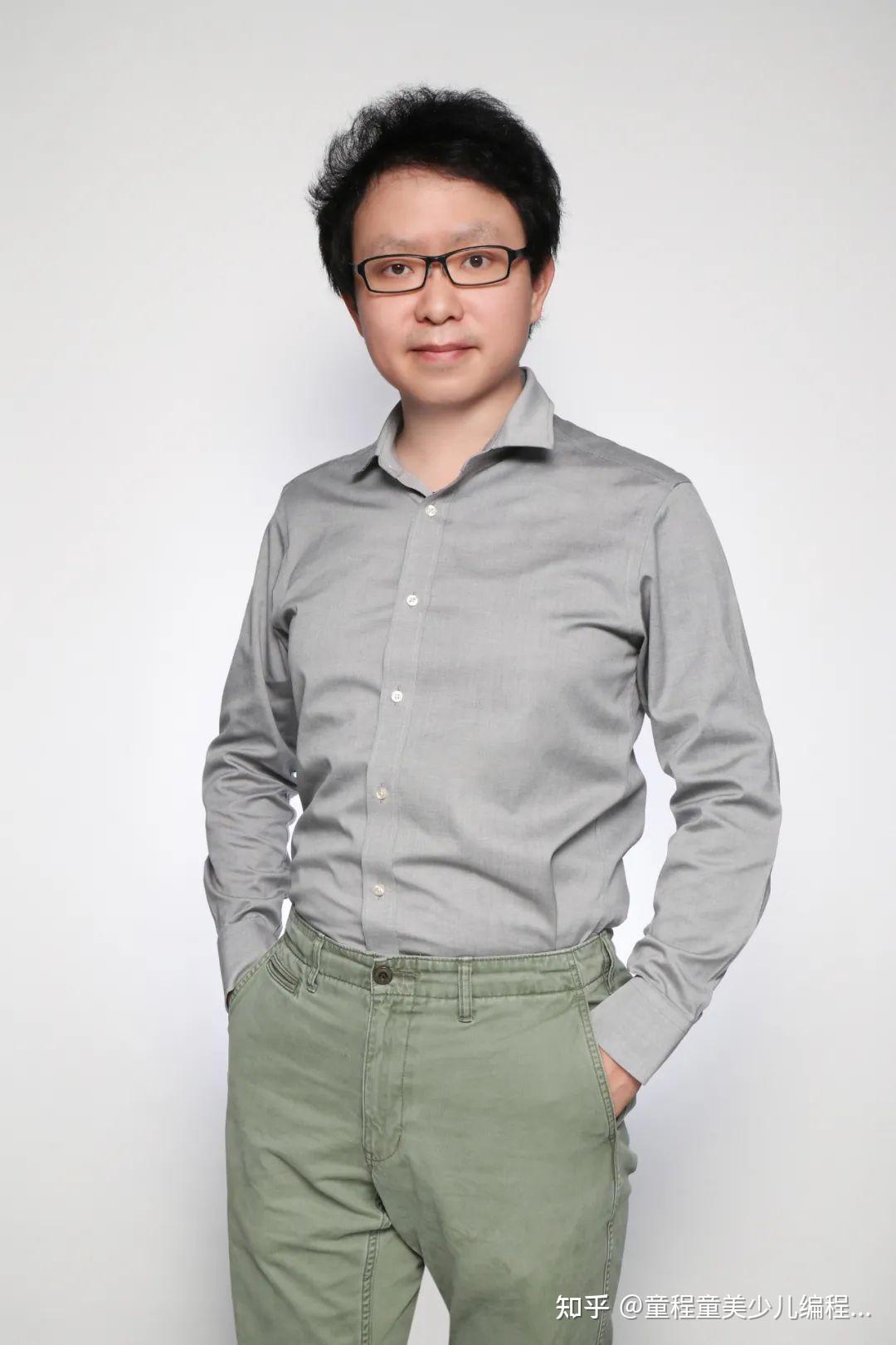 小学生vita君爸爸在直播间为你揭秘编程天才up主如何养成