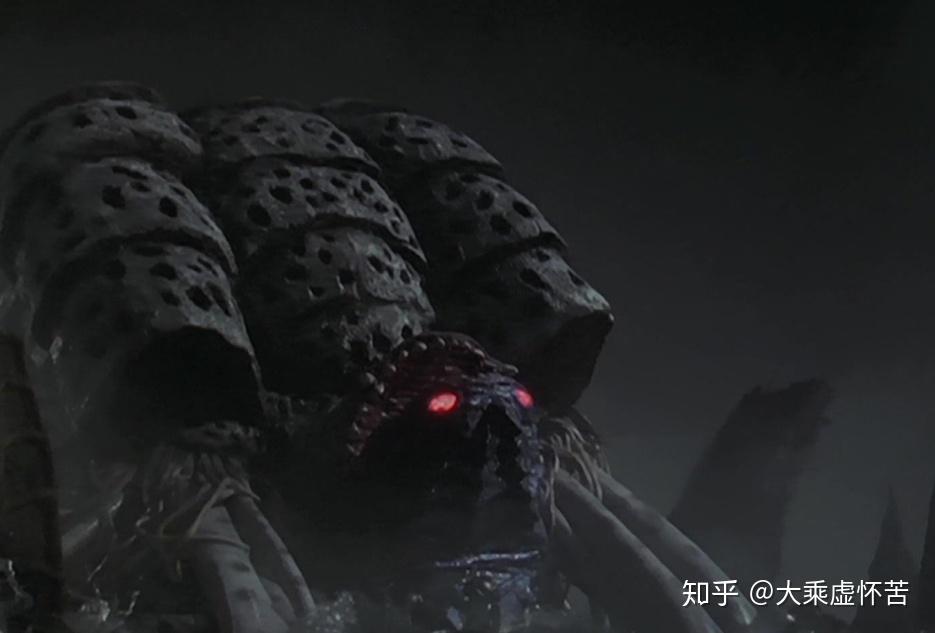 它就是黑暗的支配者——加坦杰厄一位给人留下深刻印象的大boss登场了