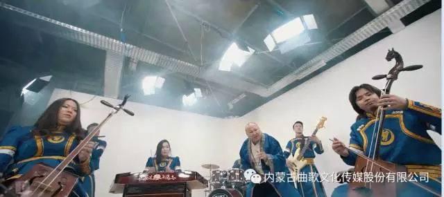 蒙古国歌手，不一样的异域风情 - 知乎