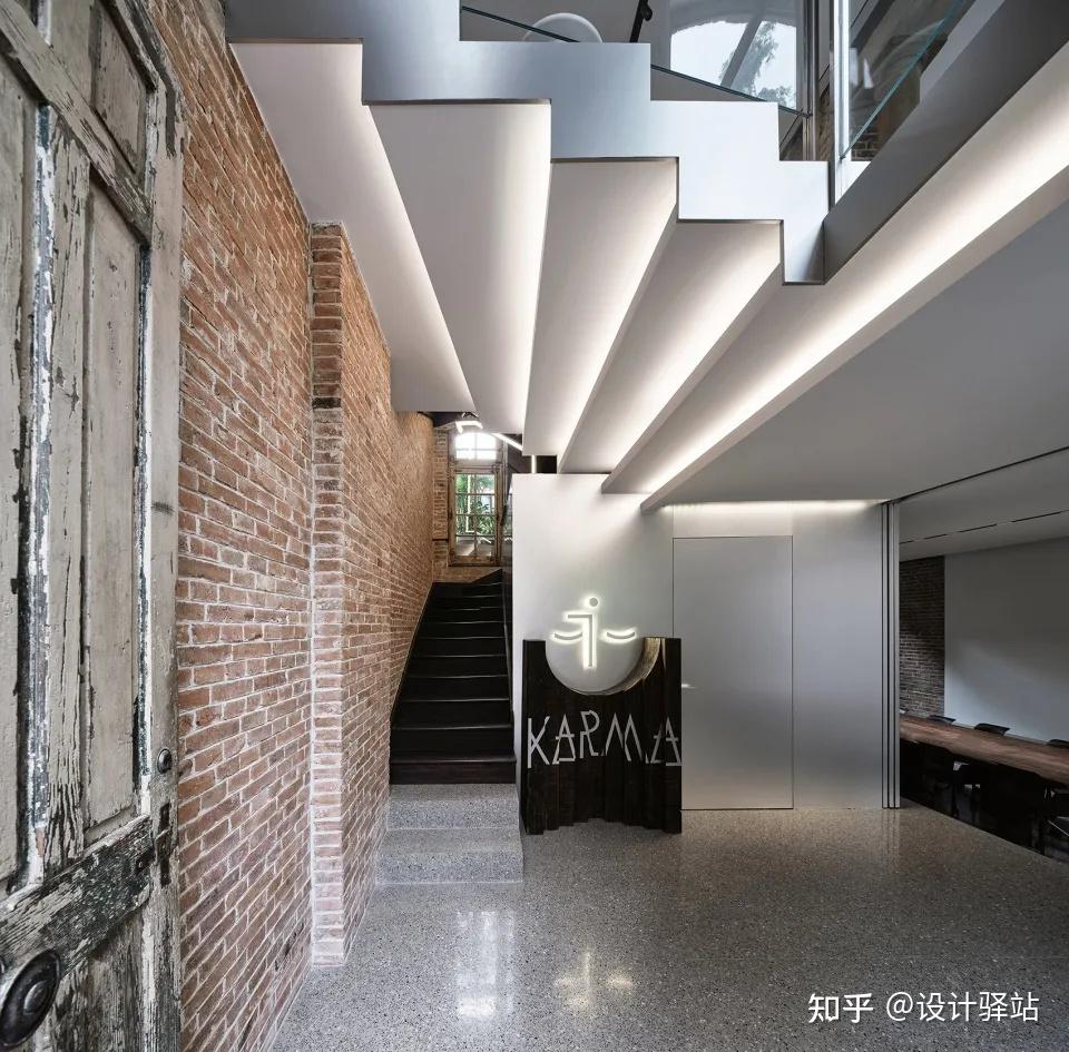 什么是阳极氧化铝?铝板界的“劳斯莱斯” - 知乎