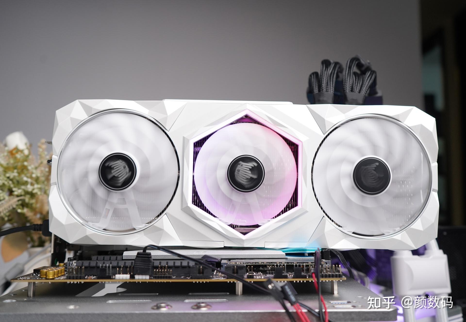 这才是真正的卡皇?影驰RTX 3090 Ti名人堂限量版显卡评测-影驰的显卡是丐版吗