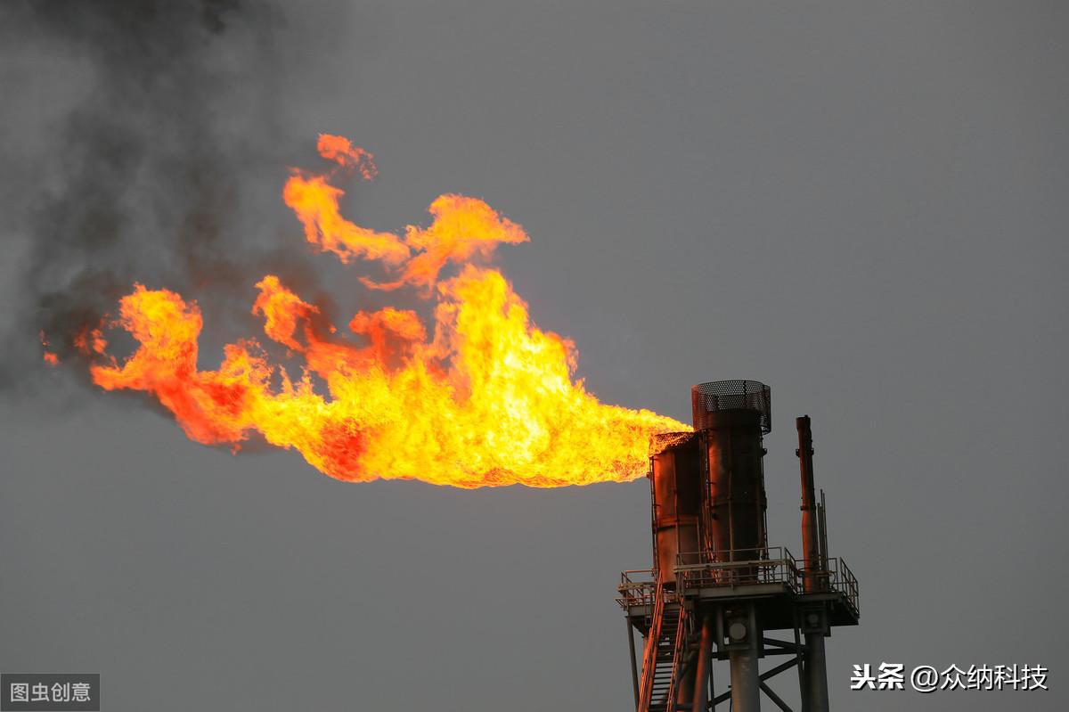 储库1998年7月13日下午4时10分遭直击雷击,造成库区4号储罐起火爆炸