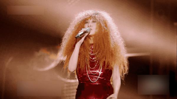 54岁中国迪斯科女皇嗲炸