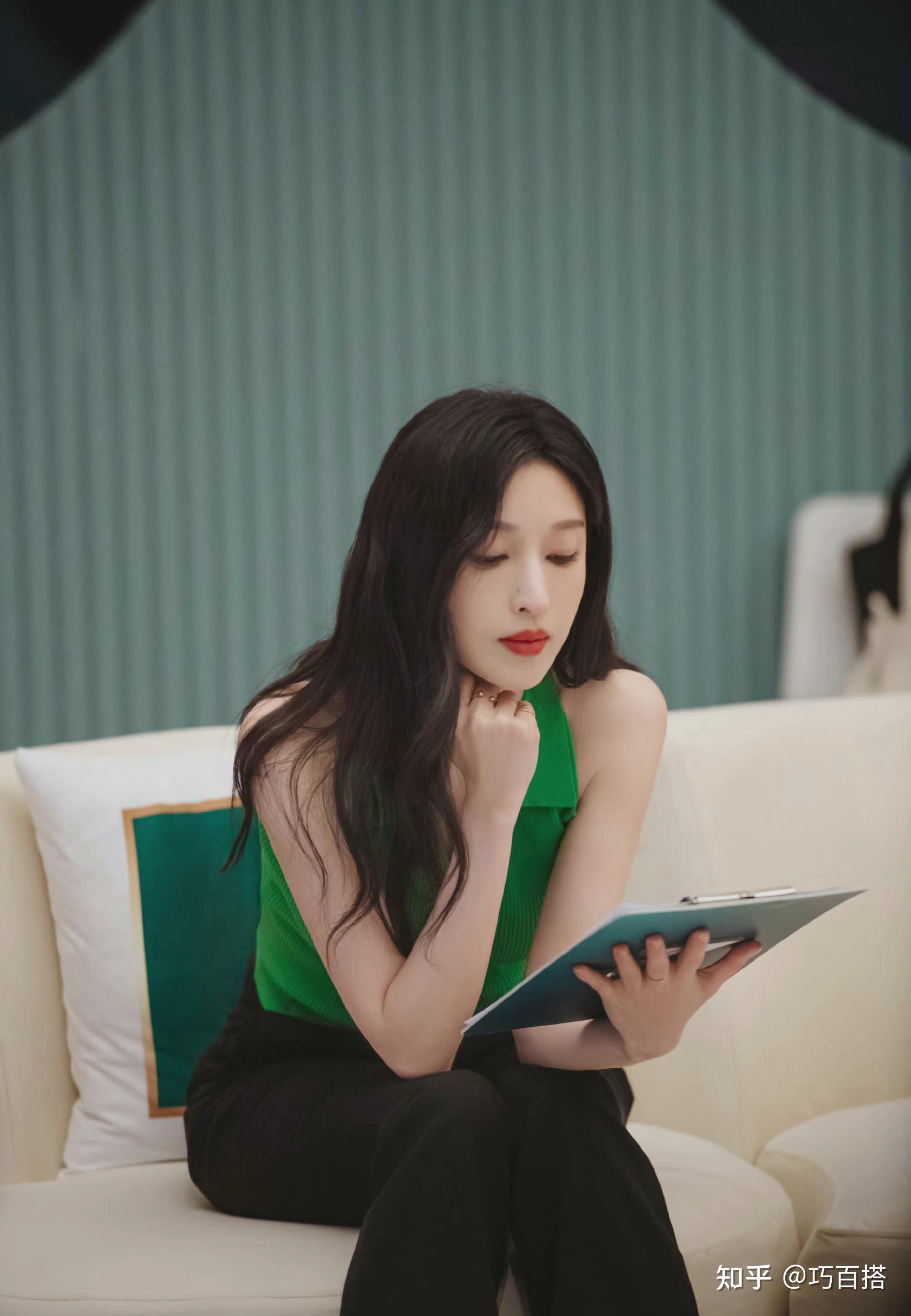 美女又同框了,张俪王紫璇真的好养眼!又帅又美的王炸组合