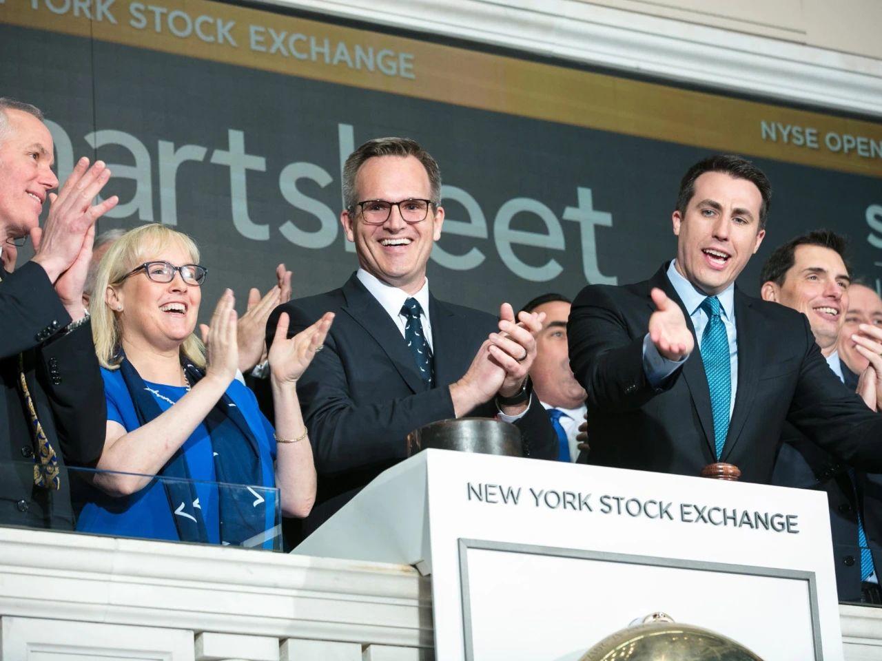 无代码项目管理工具Smartsheet：ARR到一千万美金才招了第一位销售 - 知乎