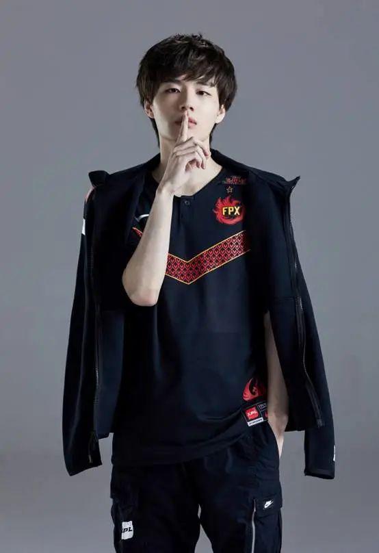 继uzi之后世界第一辅助crisp又患奇病恐难适应赛场节奏