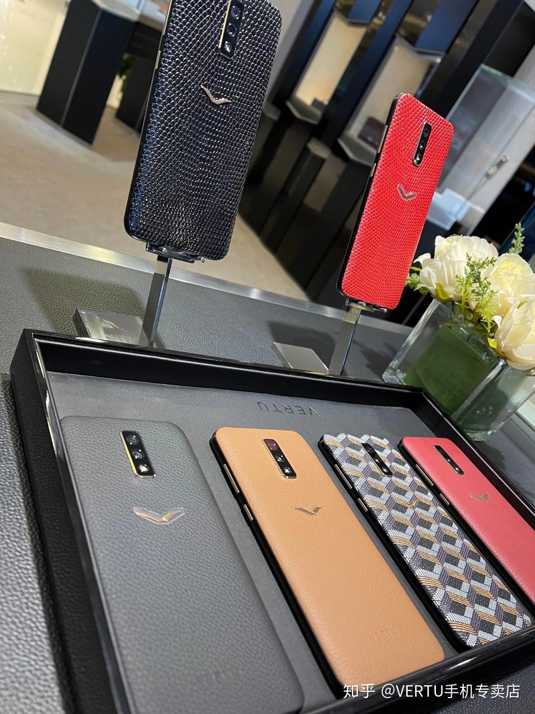 vertu威图手机轻奢vision款他来了他来了12999起