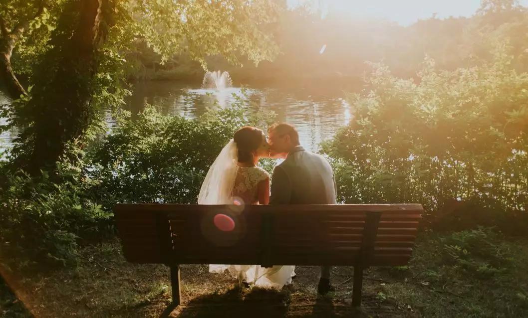 v2-a7d2c1d877970d54bc7c54bd1f0b4e7f_1440w.jpg?source=172ae18b