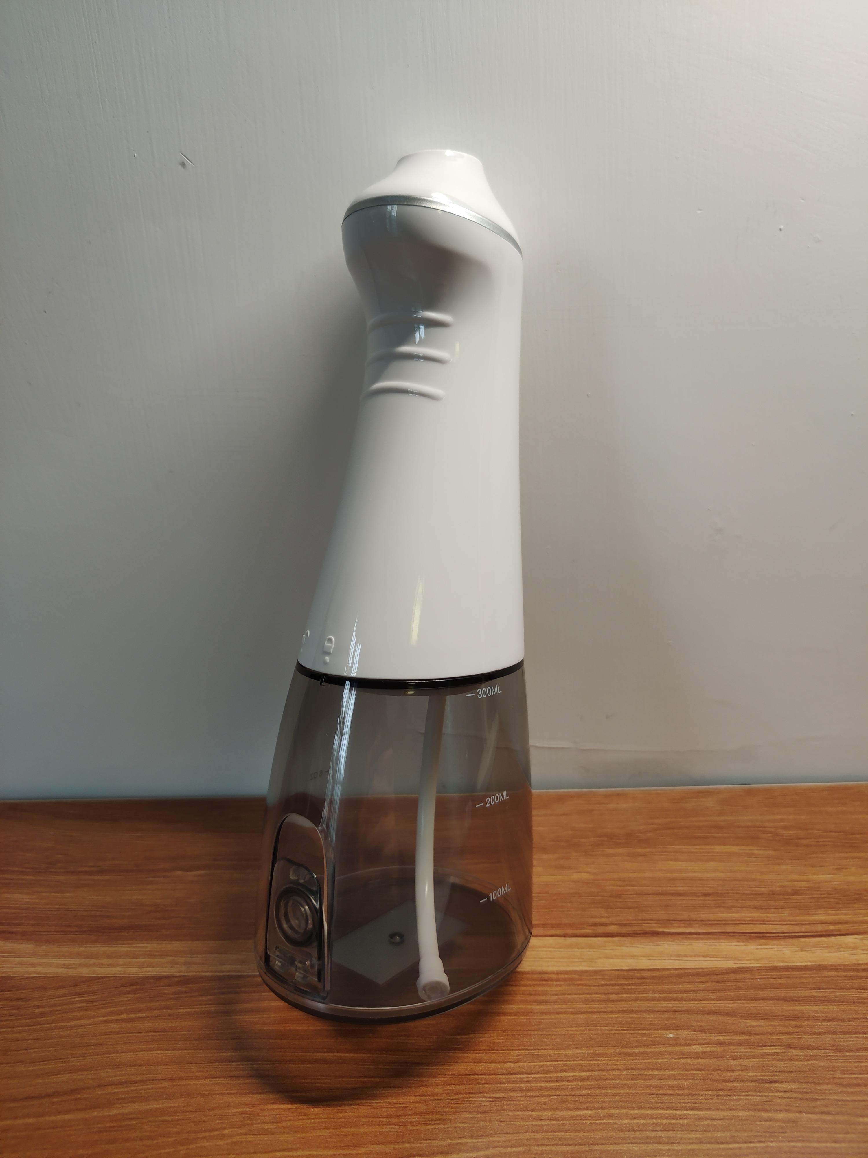 比牙线更彻底贝医生便携式冲牙器简评