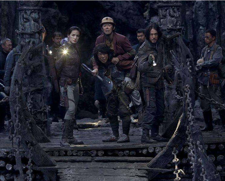 女摸金校尉传奇之九龙抬棺