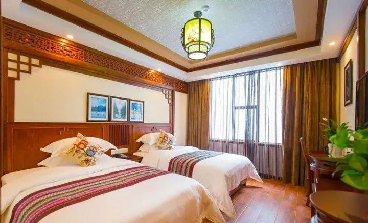 2025年张家界旅游攻略：行程+景点+路线+美食+线路+防坑攻略，看完这一篇就够了！ - 知乎