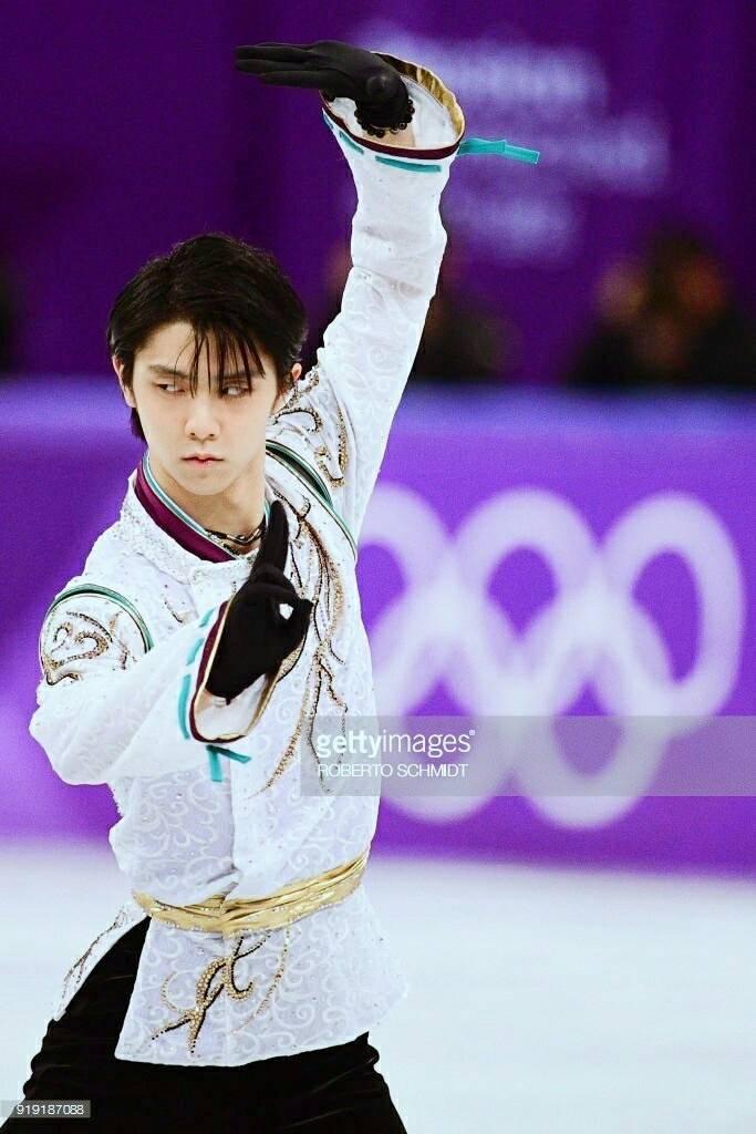 如何评价羽生结弦成功卫冕2018年平昌冬奥会花样滑冰男单冠军