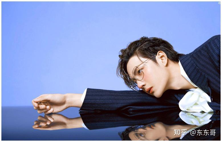 王一博风流事事实证明满身谣言却早已走上了另一条大道