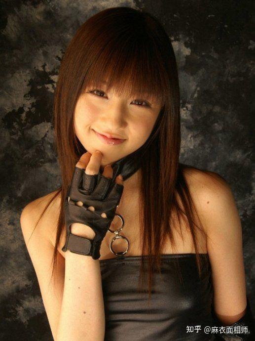 带红艳煞的女性婚姻幸福吗