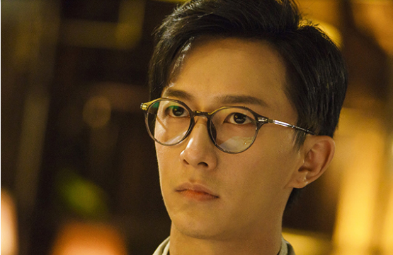 有没有人知道前任3韩庚带的眼镜型号