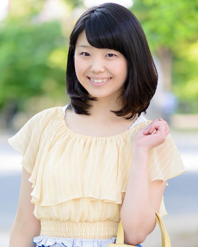 二十岁左右的女生怎么穿得可爱,显得萌萌哒?