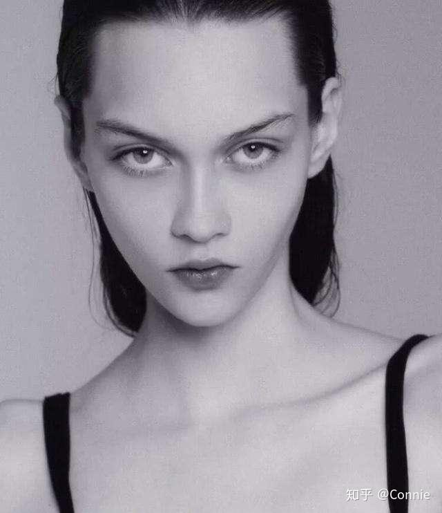 时尚新面孔高级厌世脸sofiasteinberg