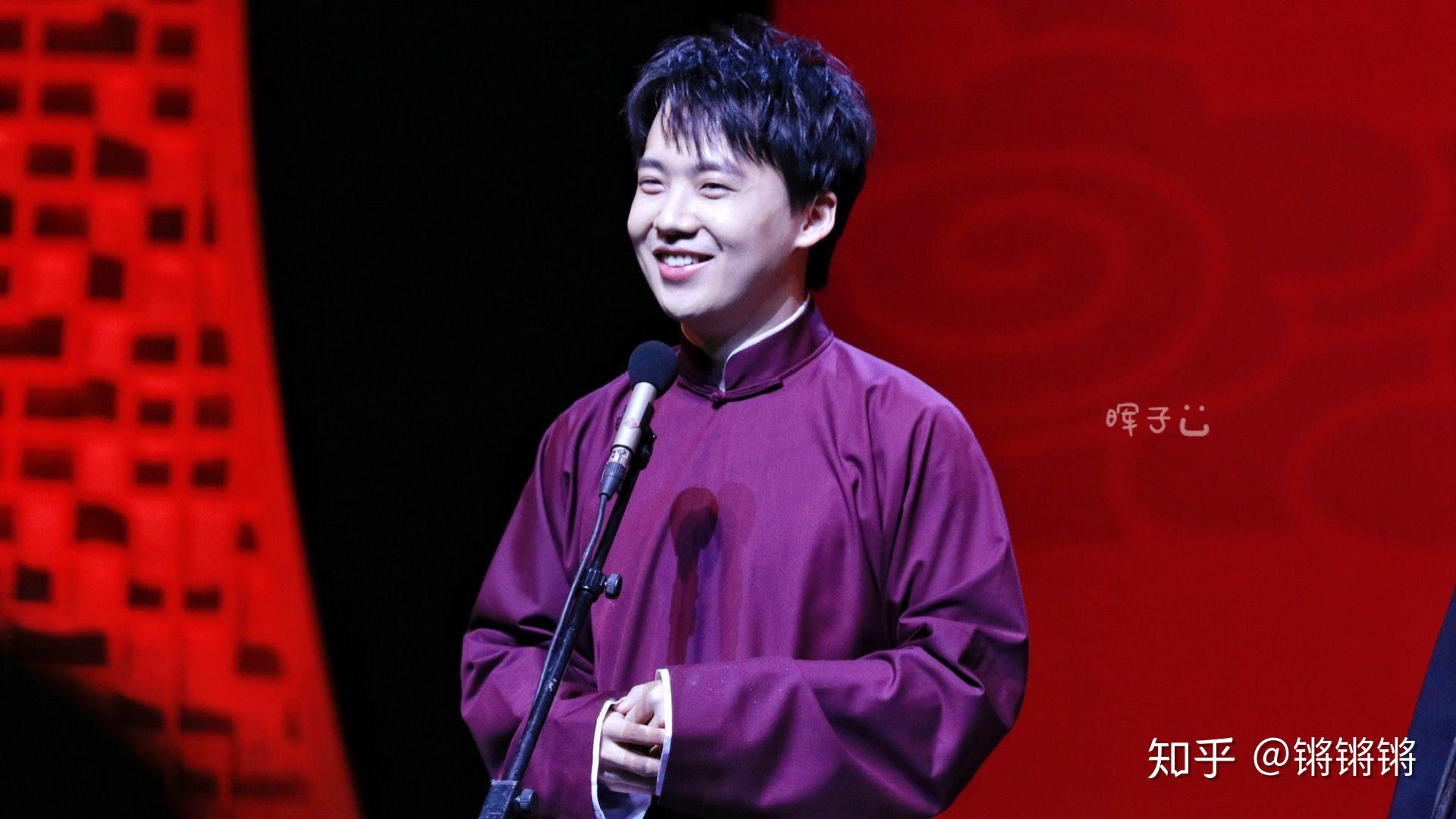 黄色大褂的郭麒麟是什么绝世小可爱啊