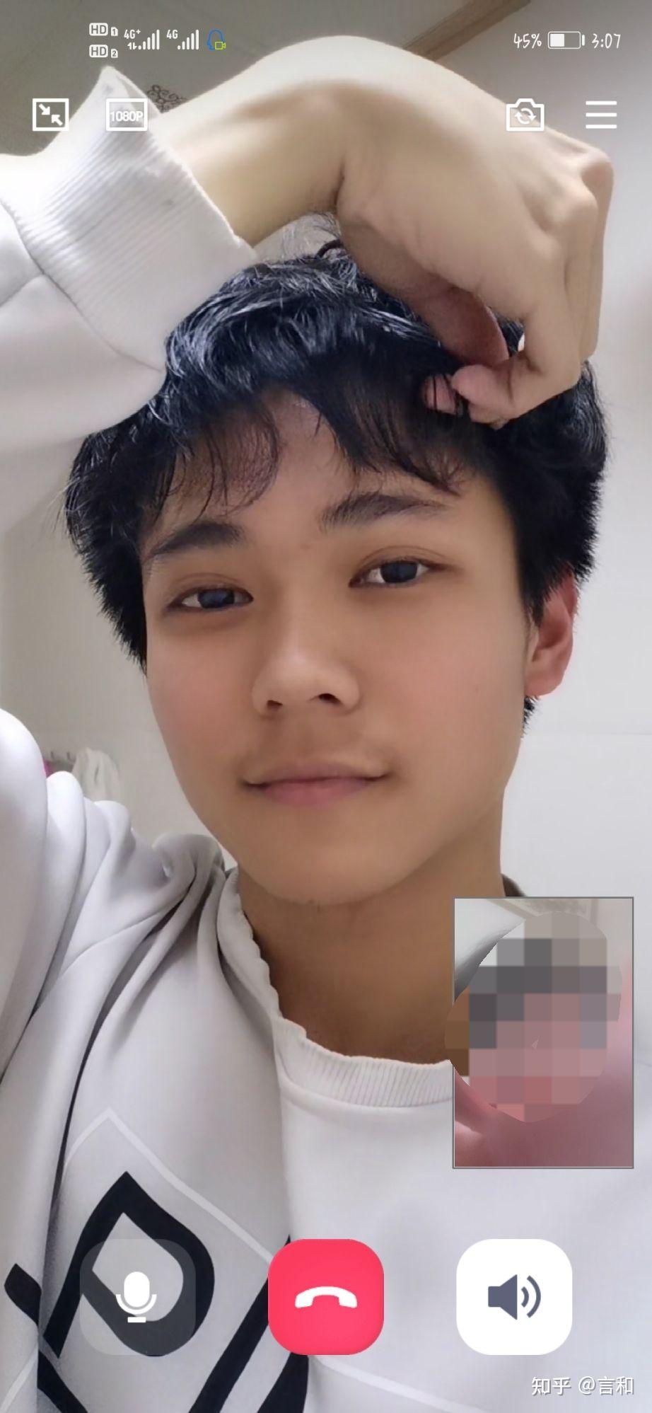 没什么只是想找个地方放男朋友照片