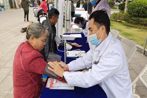 v2-a9910e2fd103dcf0351fca93337fb698_1440w.jpg?source=172ae18b