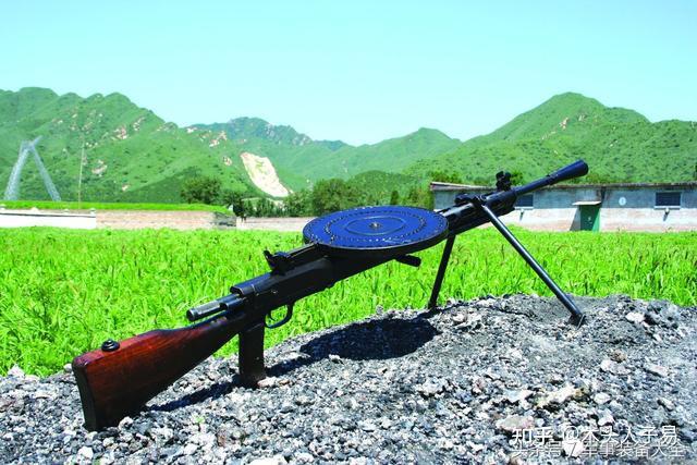 【兵器谱】56式轻机枪 - 知乎