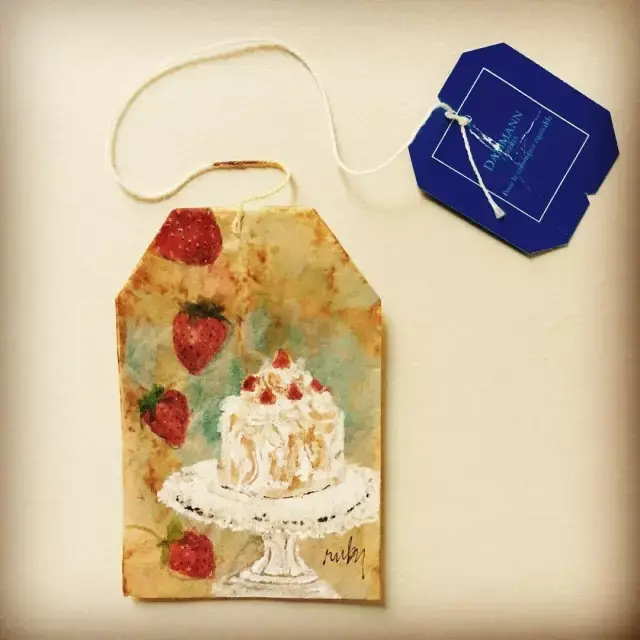 在这363天里,ruby也会出去旅行,而茶包画就变成了最好的旅行日记.