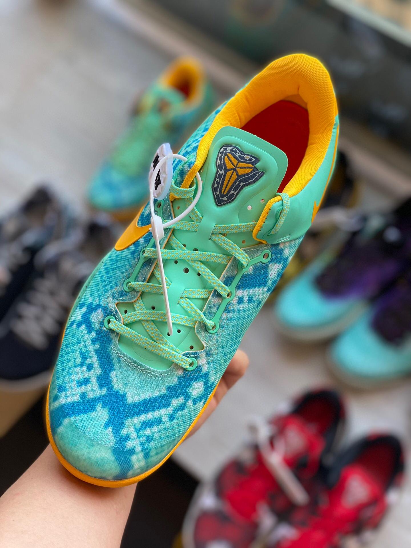 科比8绿蟒哈密瓜Nike Zoom Kobe 8 System ZK8 耐克篮球鞋- 知乎