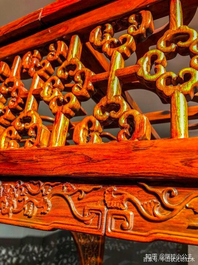 广东中山状元坊红木海南黄花梨双月洞门罩式架子床