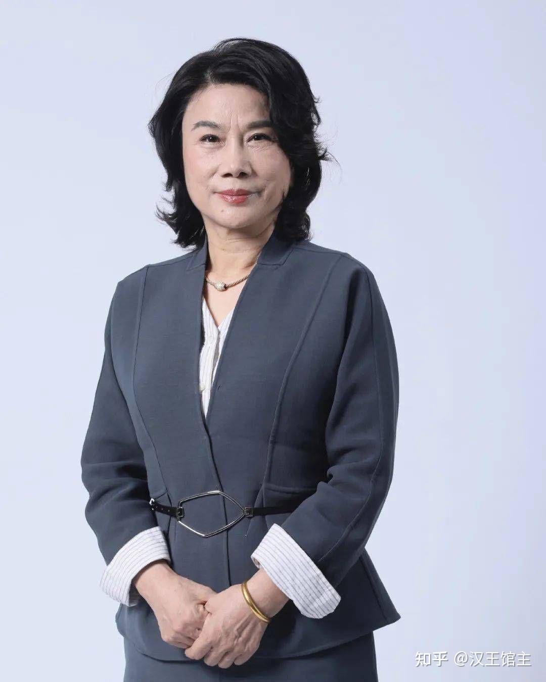 中国当代十八位杰出企业家